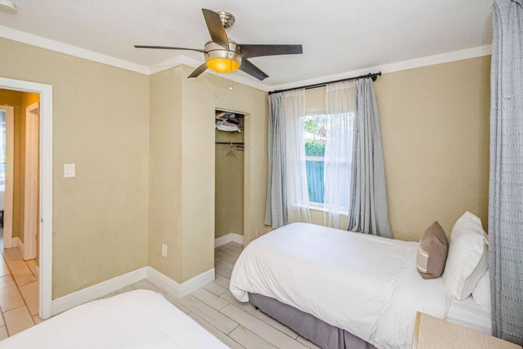 Villa Beautiful Pool House In Old Seminole Heights! à Tampa Extérieur photo