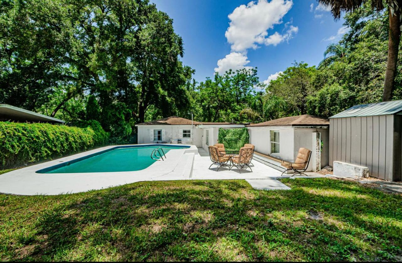 Villa Beautiful Pool House In Old Seminole Heights! à Tampa Extérieur photo